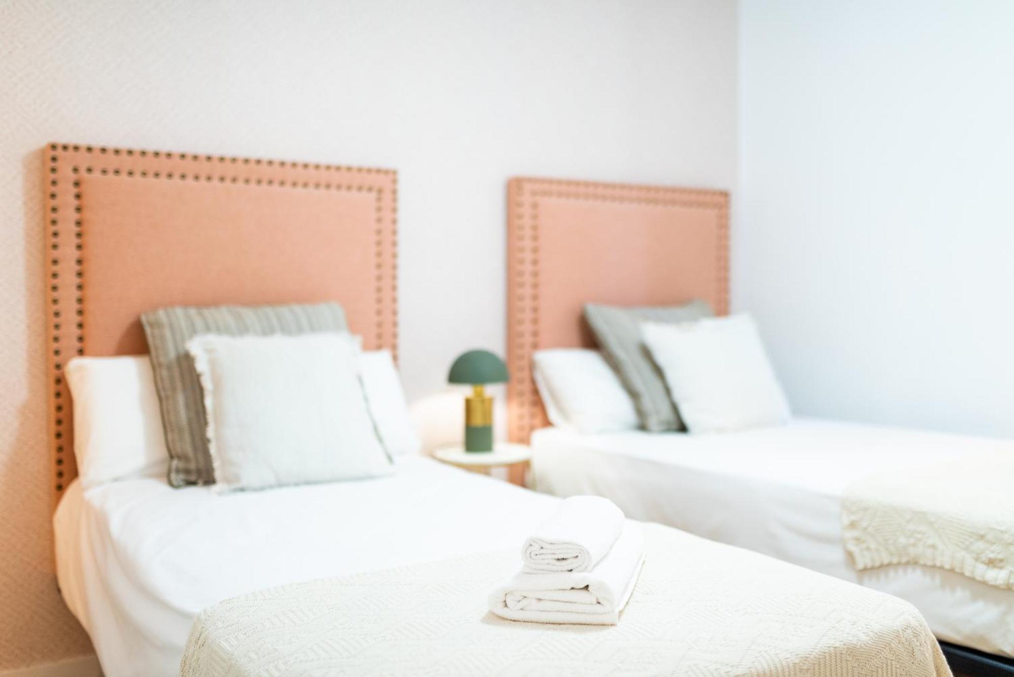Moderno Apartamento En Granada Centro 外观 照片